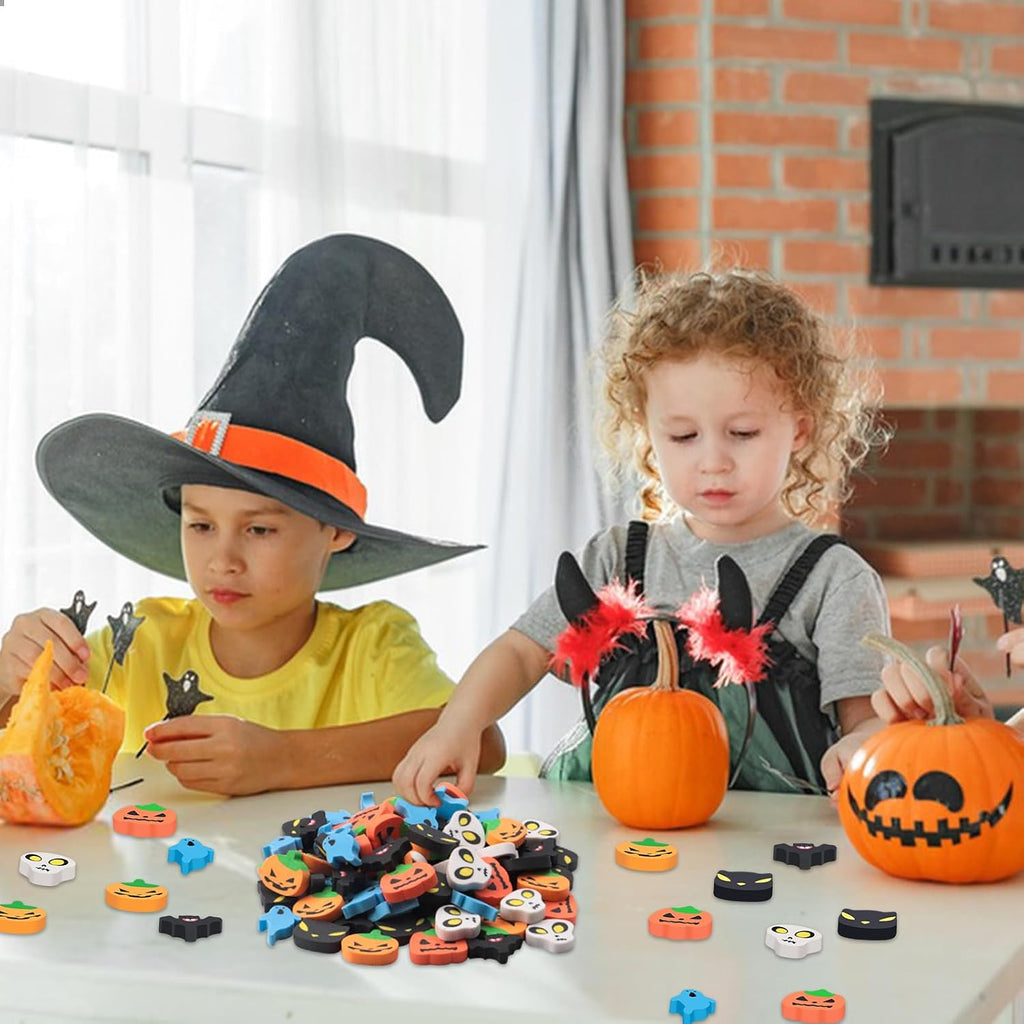 100Pcs Halloween Erasers Pumpkin Bat Ghost Skull Cat Pencil Erasers Bulk for Classroom Gift Rewards Student Prizes Halloweens Party Favor (Halloween)